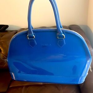 Woman’s Travel Bag